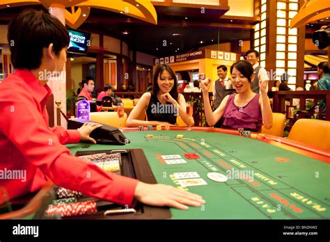 resorts world sentosa learn to play baccarat Array